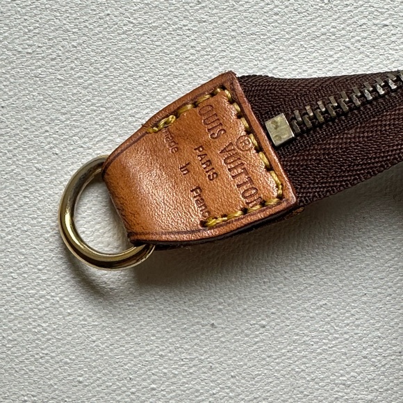 LV Zippered Pouch - Picture 6 of 9